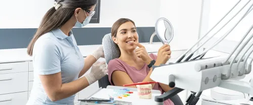 Bei der Behandlung Q-Zahnärzte